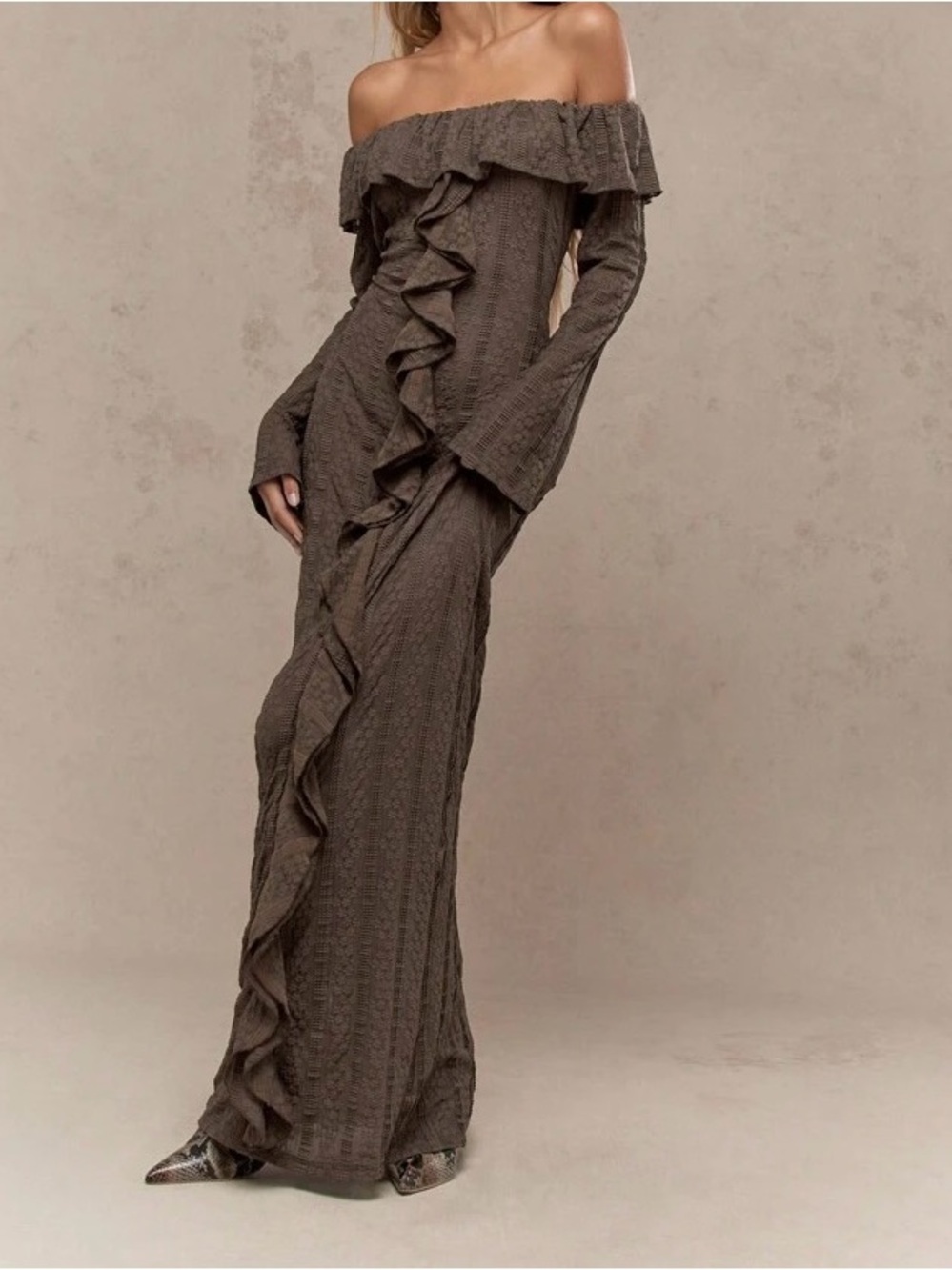NWT MISSGUIDED Brown Bardot Maxi Dress With Ruffle Cascade Detail Sz Large